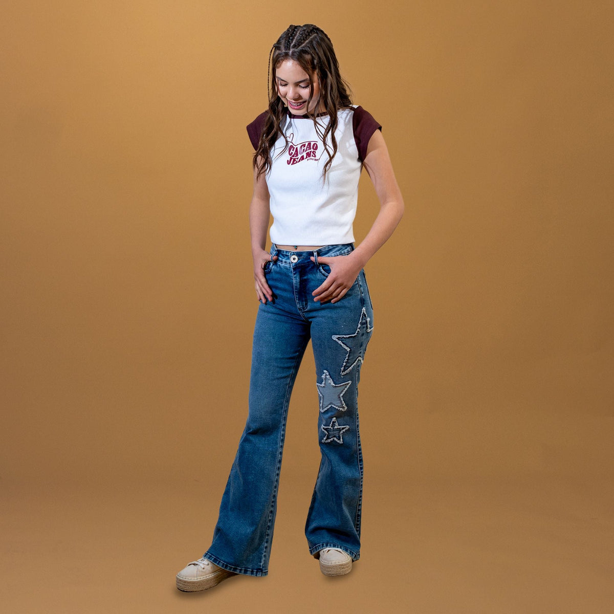 Jeans Chiky Flare Estrella Parche Azul Cacao