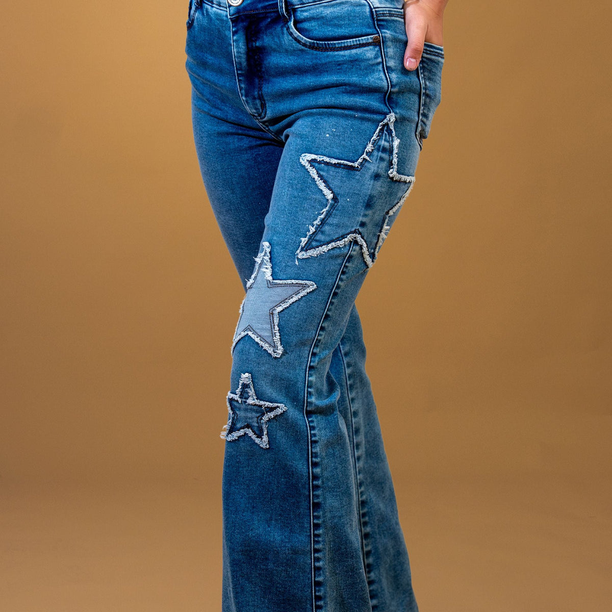 Jeans Chiky Flare Estrella Parche Azul Cacao