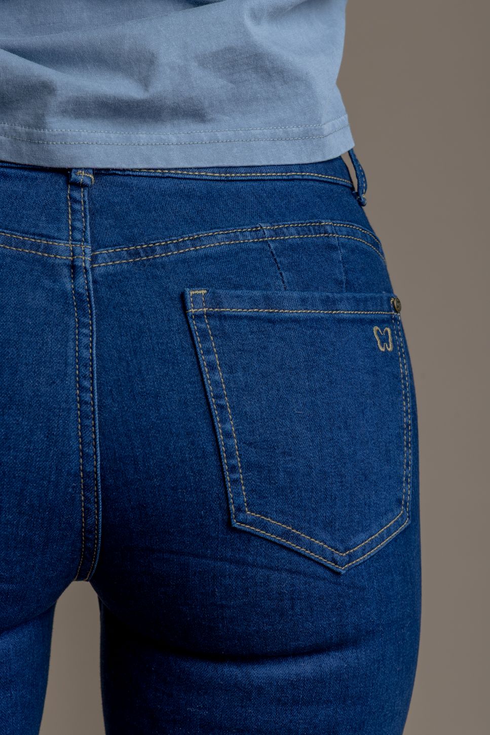 Jeans Flo Flare Dark Azul Efesis