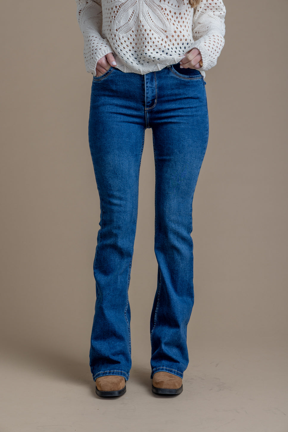 Jeans Feel Flare Bolsillo C/ Tapetas Azul Efesis