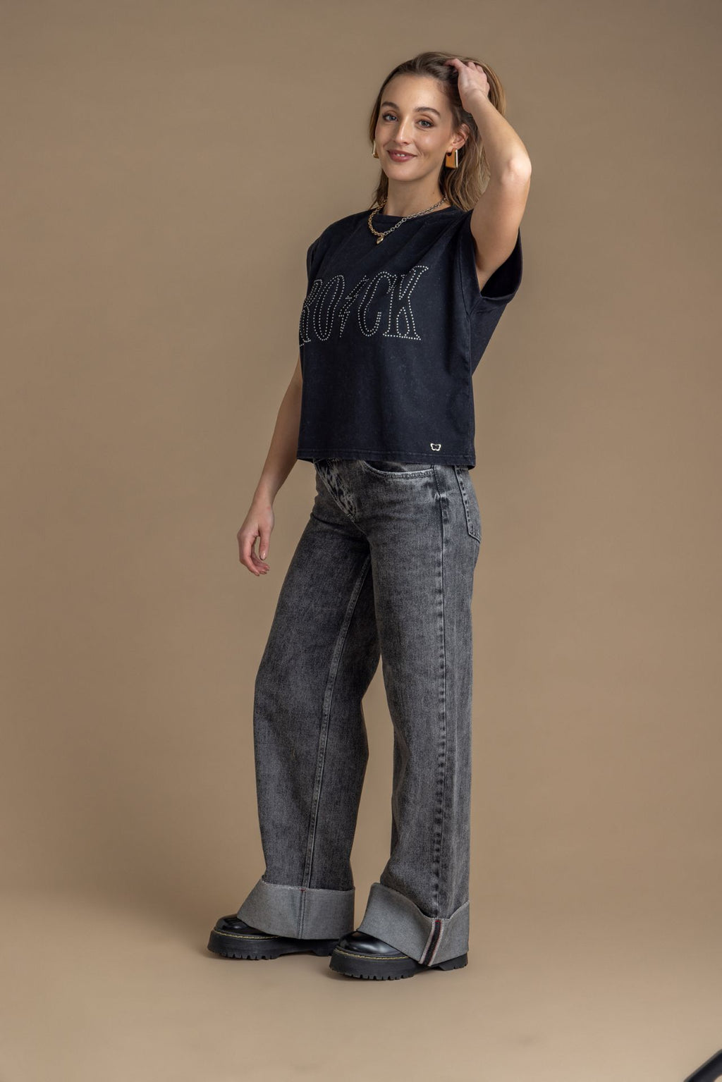 Jeans Nina Wide Pretina Caída Roll Up Gris Efesis