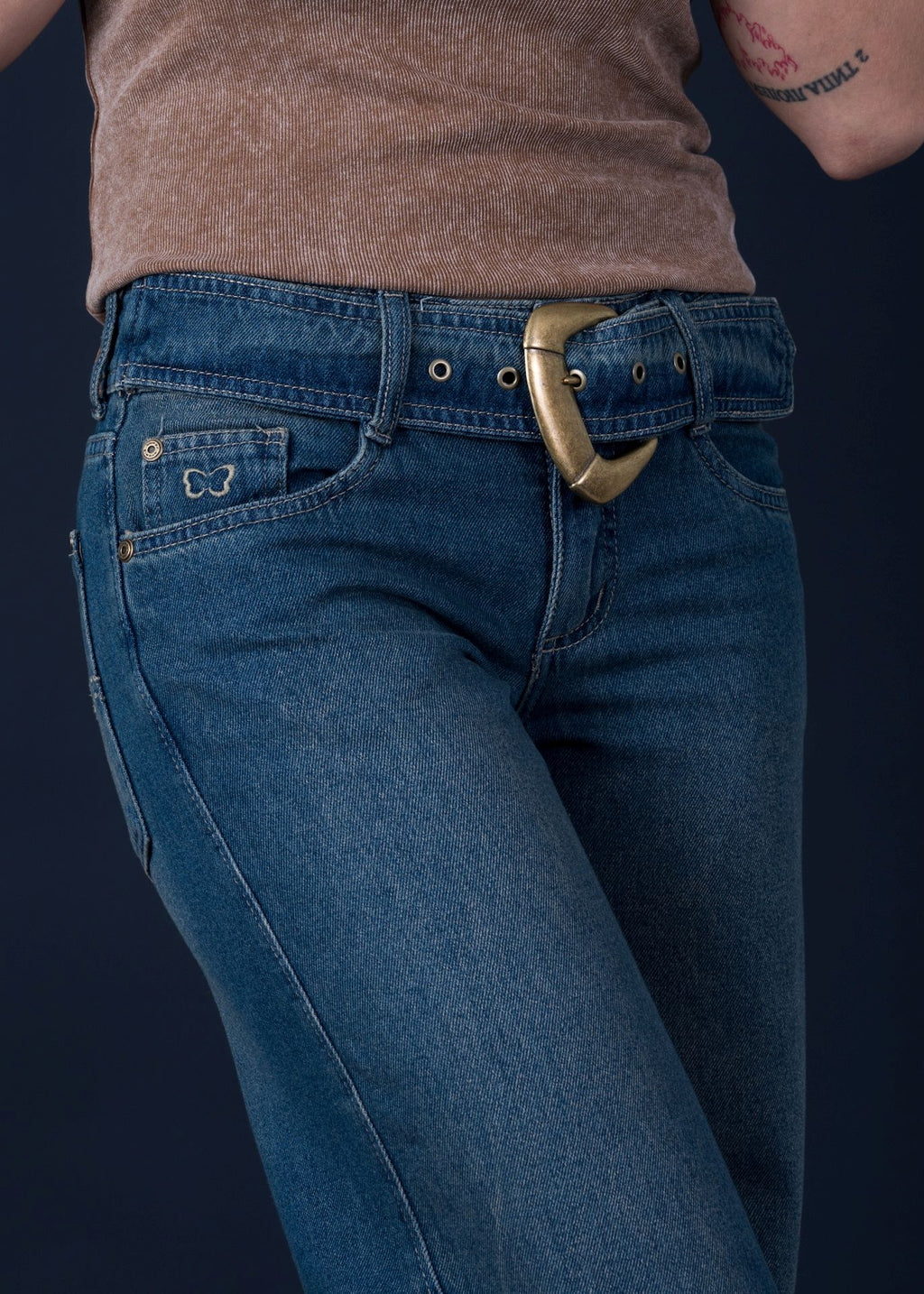 Jeans Ginger Palazzo Traspaso y Cinturon Azul Efesis
