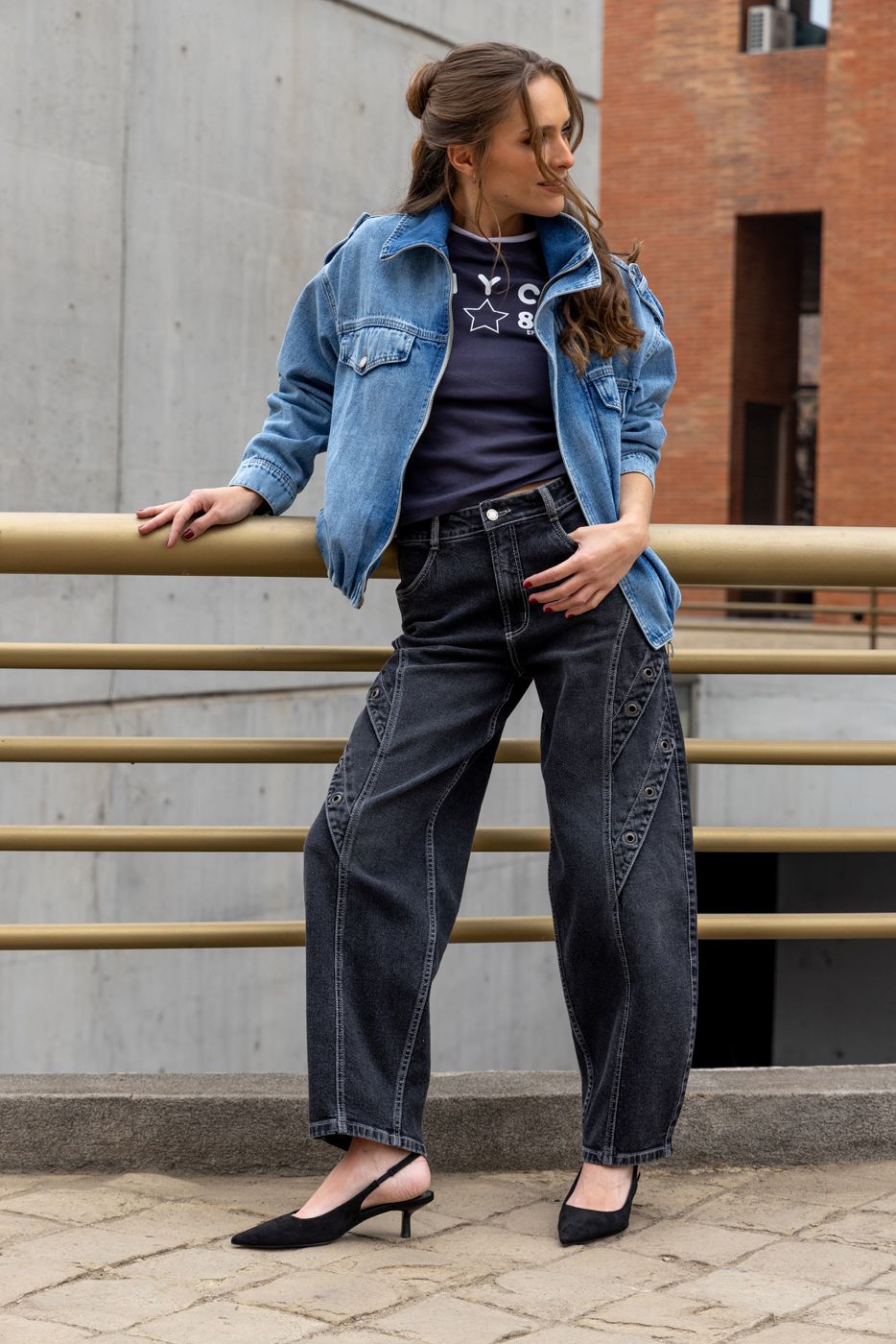 Jeans Rigel Balloon Alforja y Ojetillos Negro Efesis