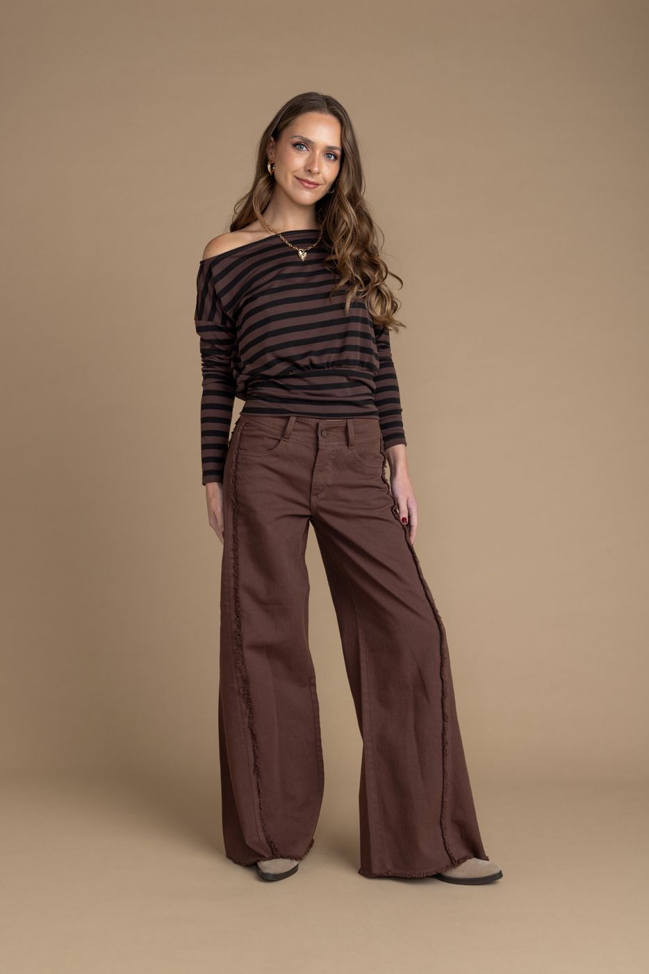 Pantalón Cocoa Palazzo Cortes Desflecado Chocolate Efesis