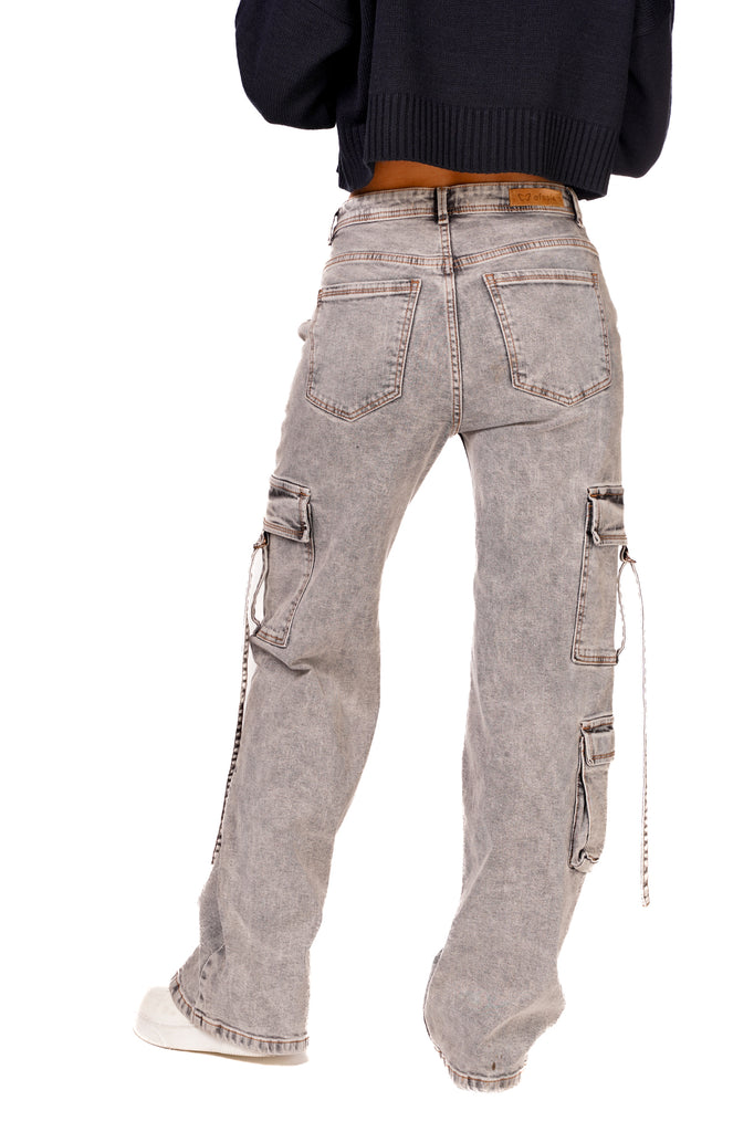 Jeans Citrino Wide Multibolsillos Gris Efesis