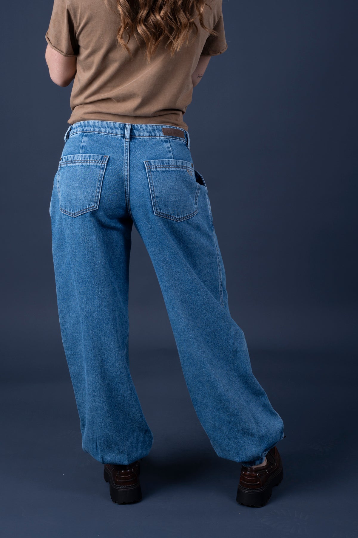 Jeans Abel Balloon Puños Azul Efesis