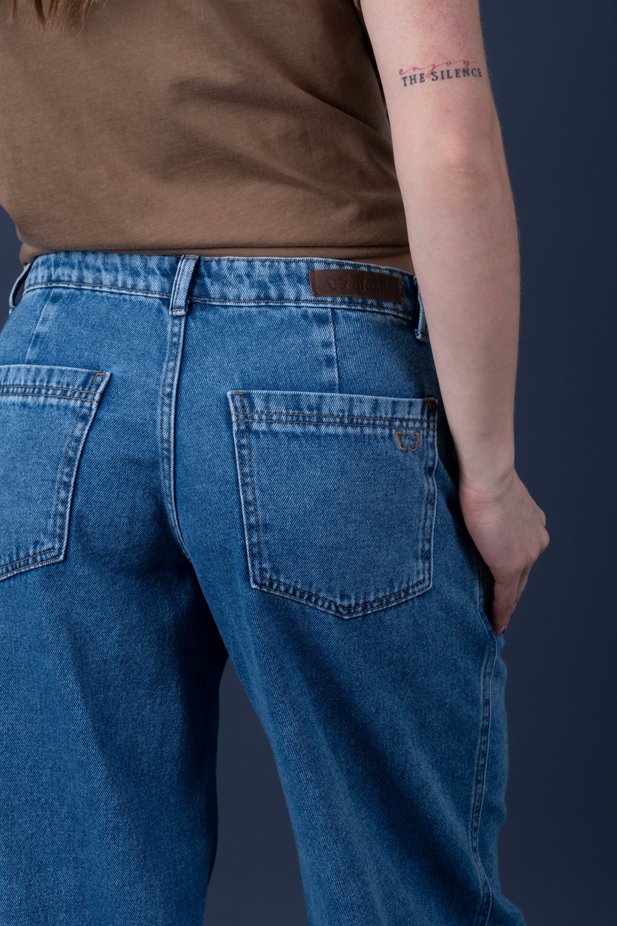 Jeans Abel Balloon Puños Azul Efesis