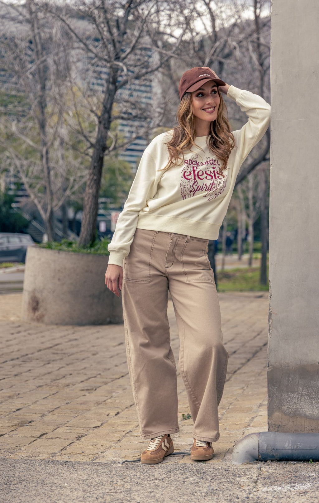 Pantalón Latte Balloon Hilo Contratono Beige Efesis