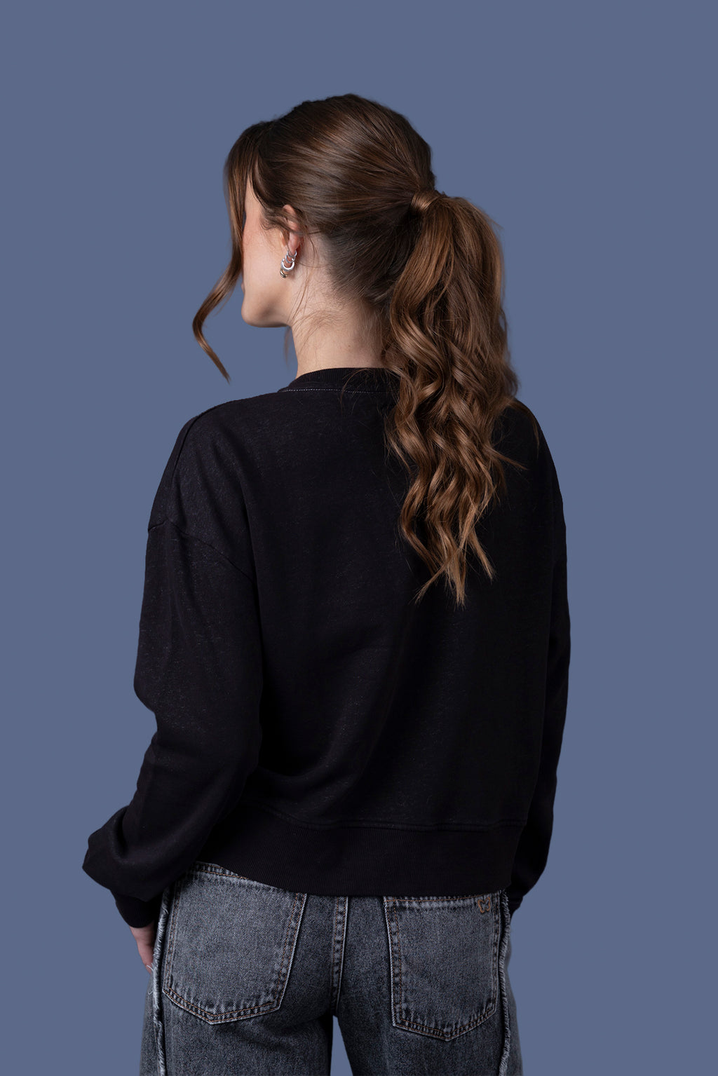 Polerón Alexia Regular Estampado Inflado Negro Efesis