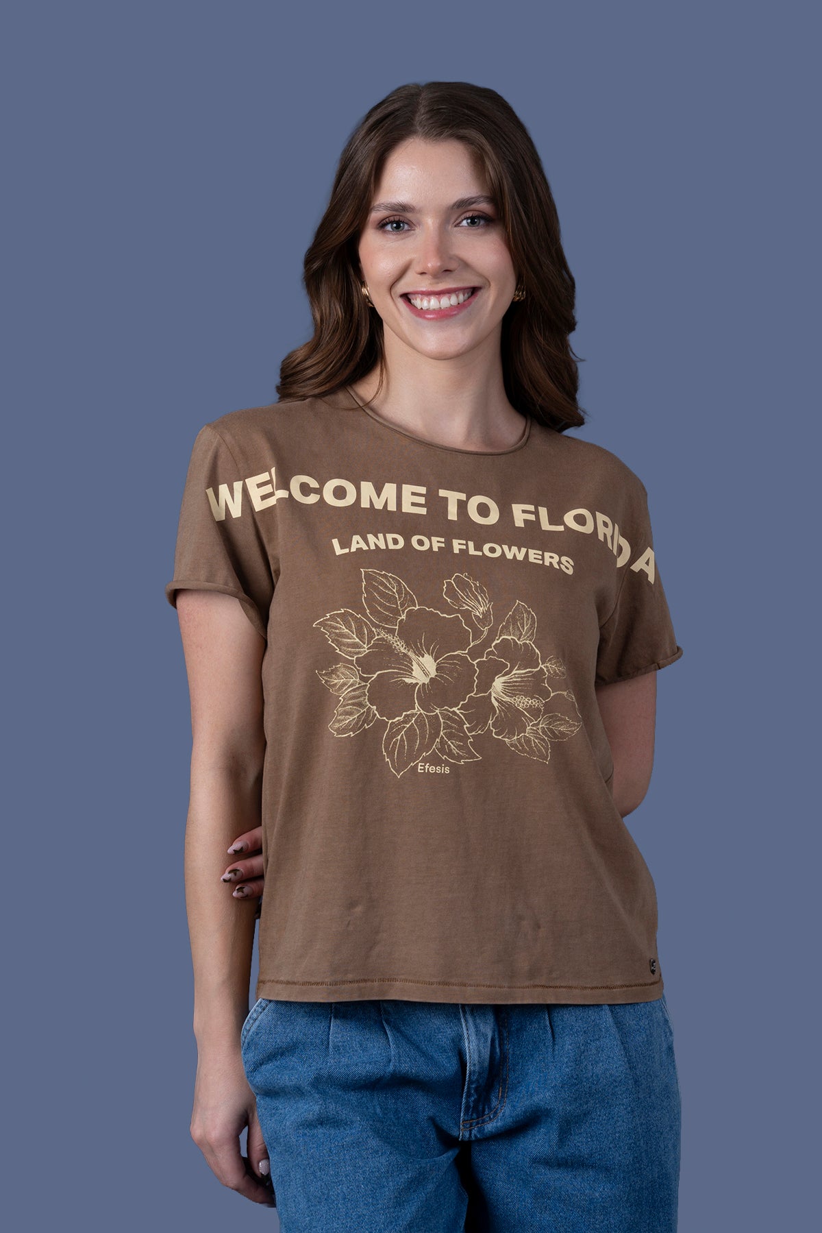 Polera Carey Regular Estampada Café Efesis