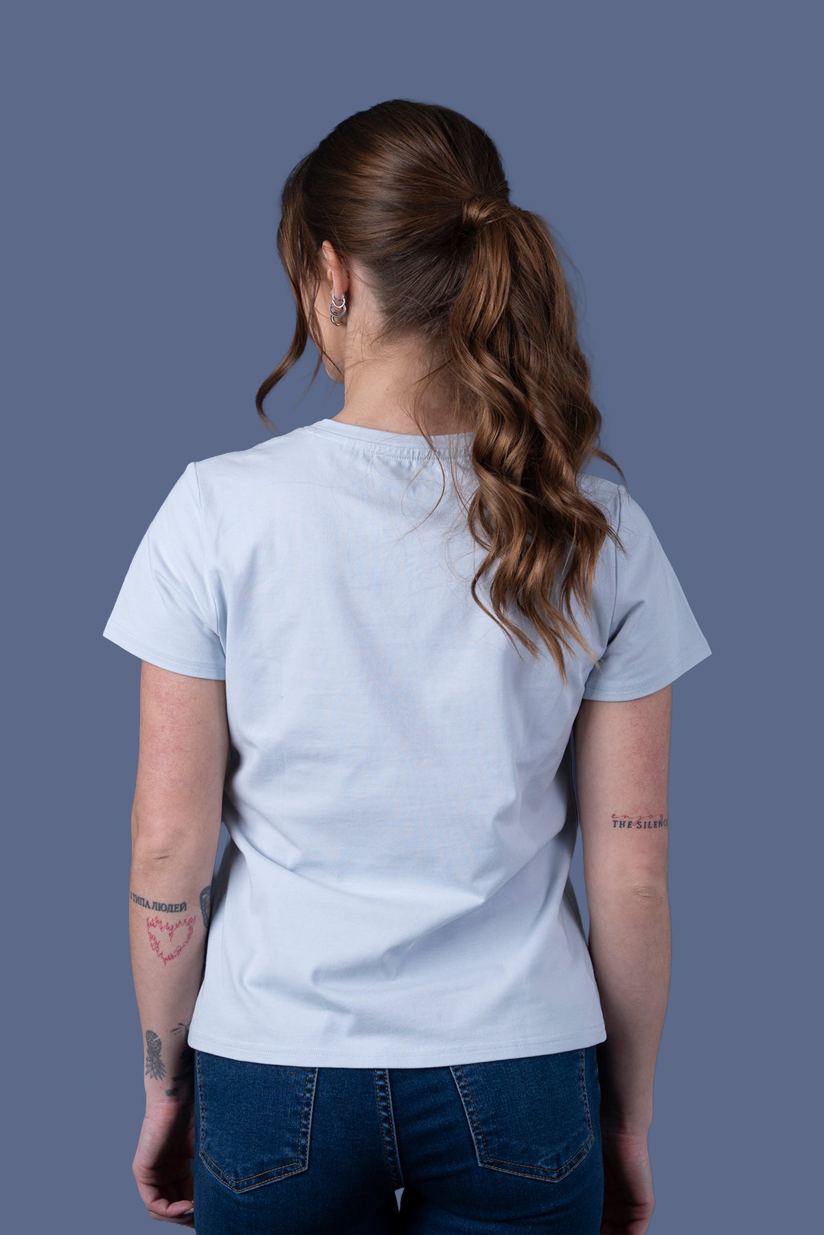 Polera Annie Regular Básica Celeste Efesis