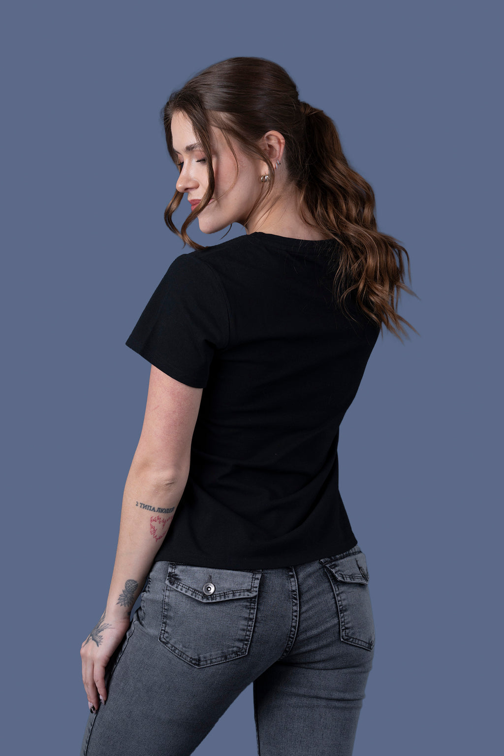 Polera Annie Regular Básica Negro Efesis