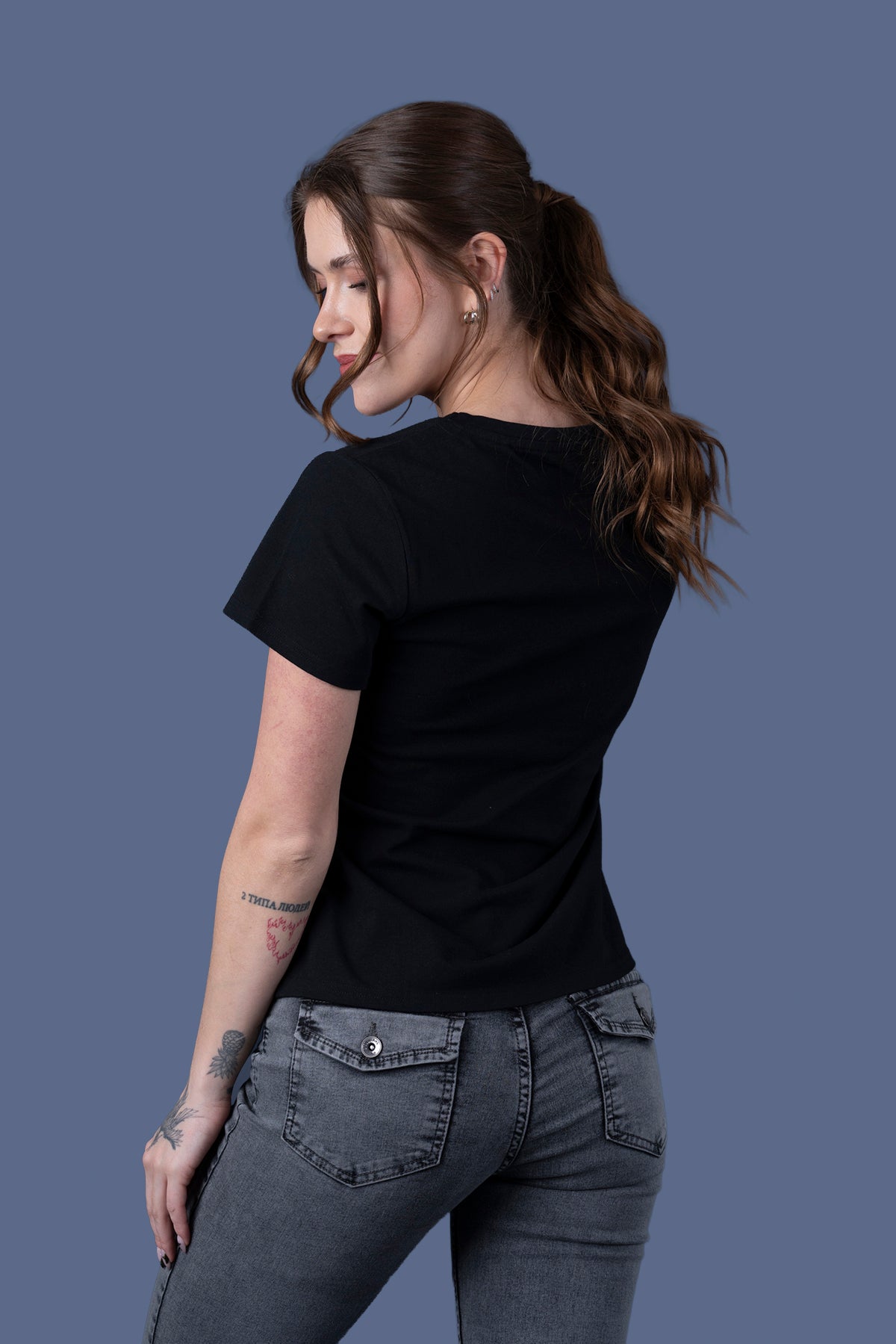 Polera Annie Regular Básica Negro Efesis