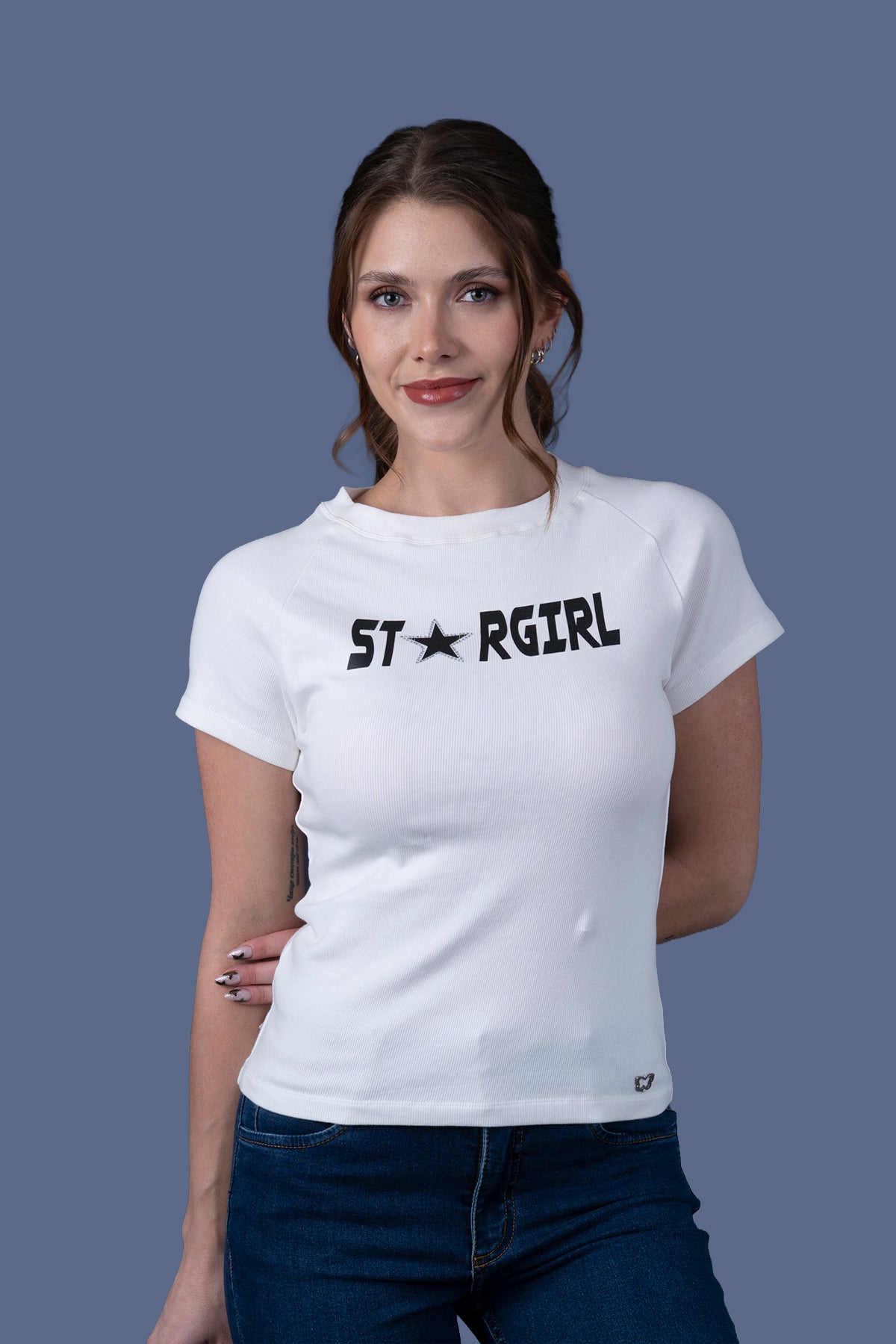 Polera Miller Baby Tee Estampada Blanca Efesis