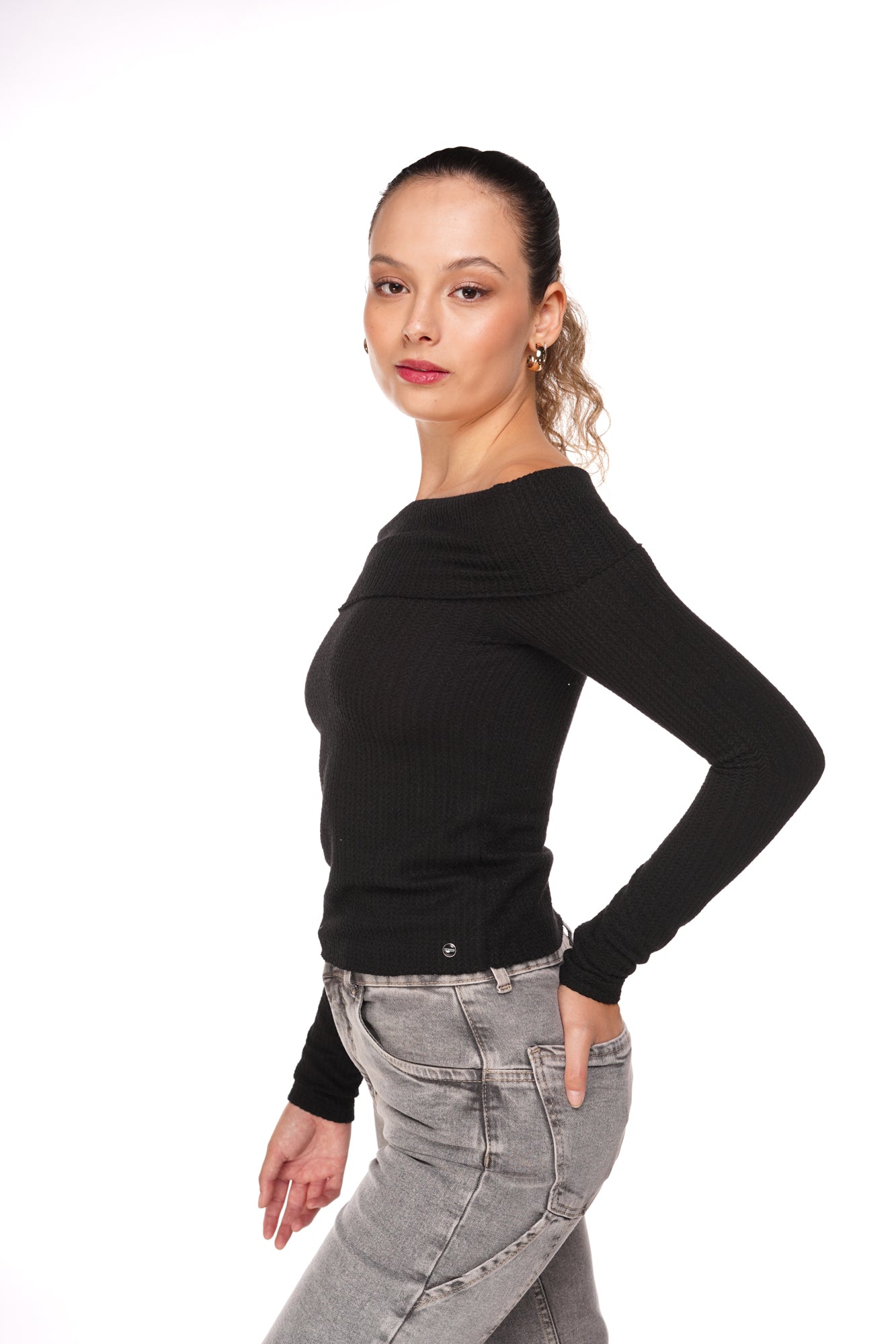 Sweater Brita Escote Bardot