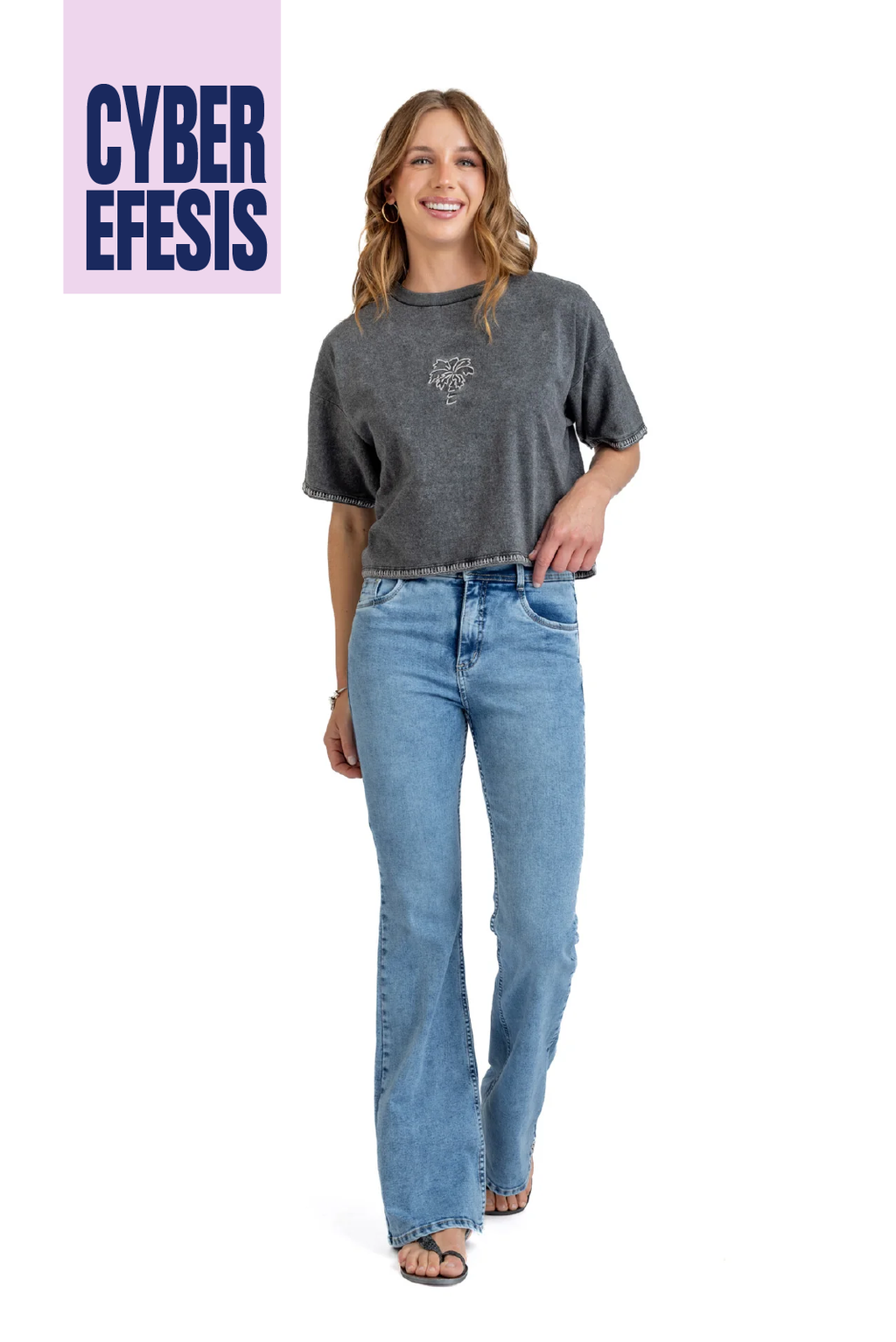 Jeans Feel Flare Bolsillo con Tapetas Azul Light Efesis