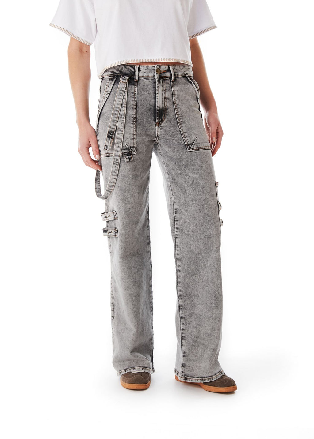 JEANS ZAHIR WIDE TRABAS BOLSILLO PARCHE GRIS EFESIS