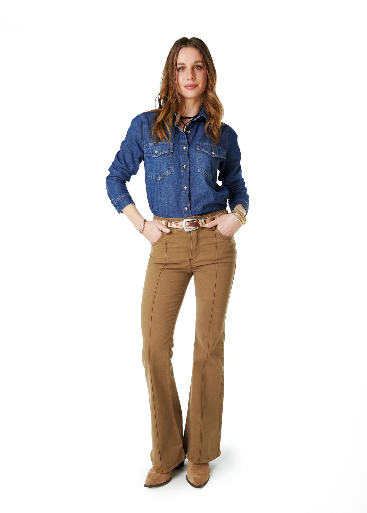 PANTALÓN CAPUCHINO FLARE ALFORZAS CAFÉ EFESIS