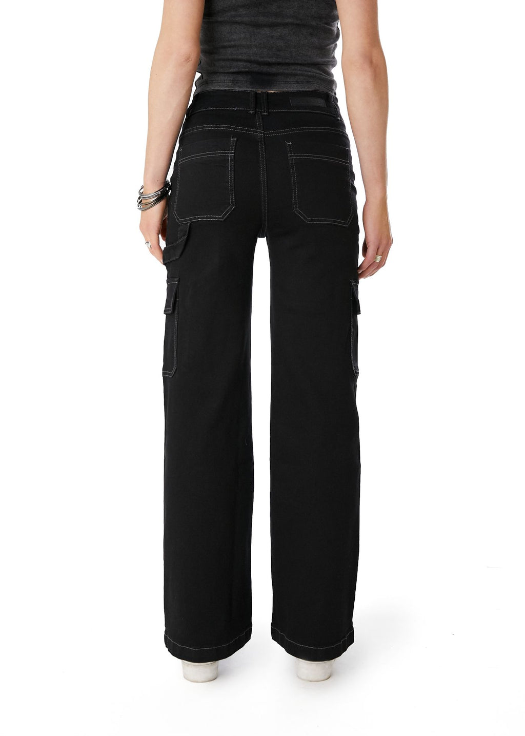 Jeans Naos Palazzo Cargo Hilo Contratono Negro Efesis