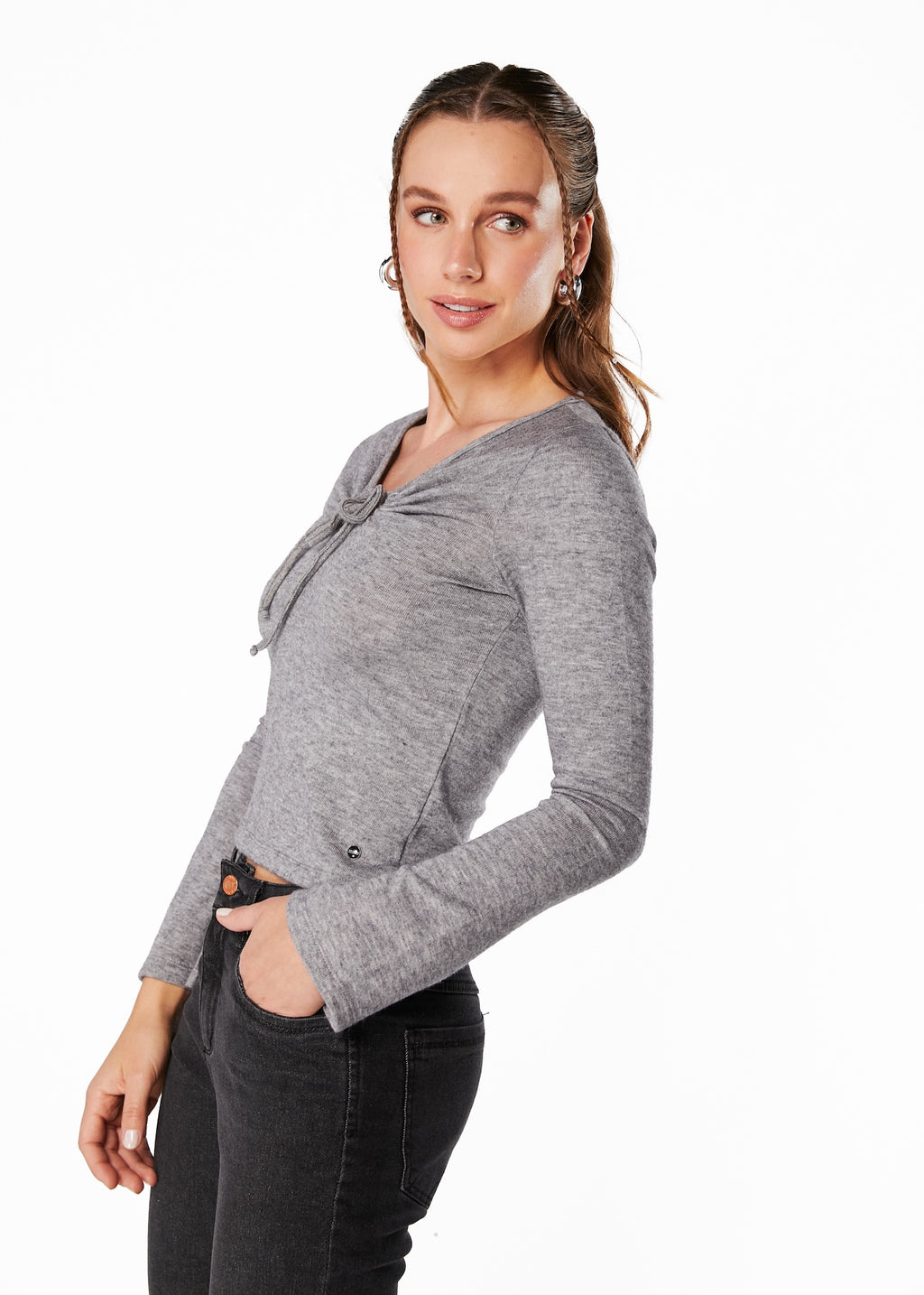 POLERA KAIO REGULAR AMARRA ESCOTE