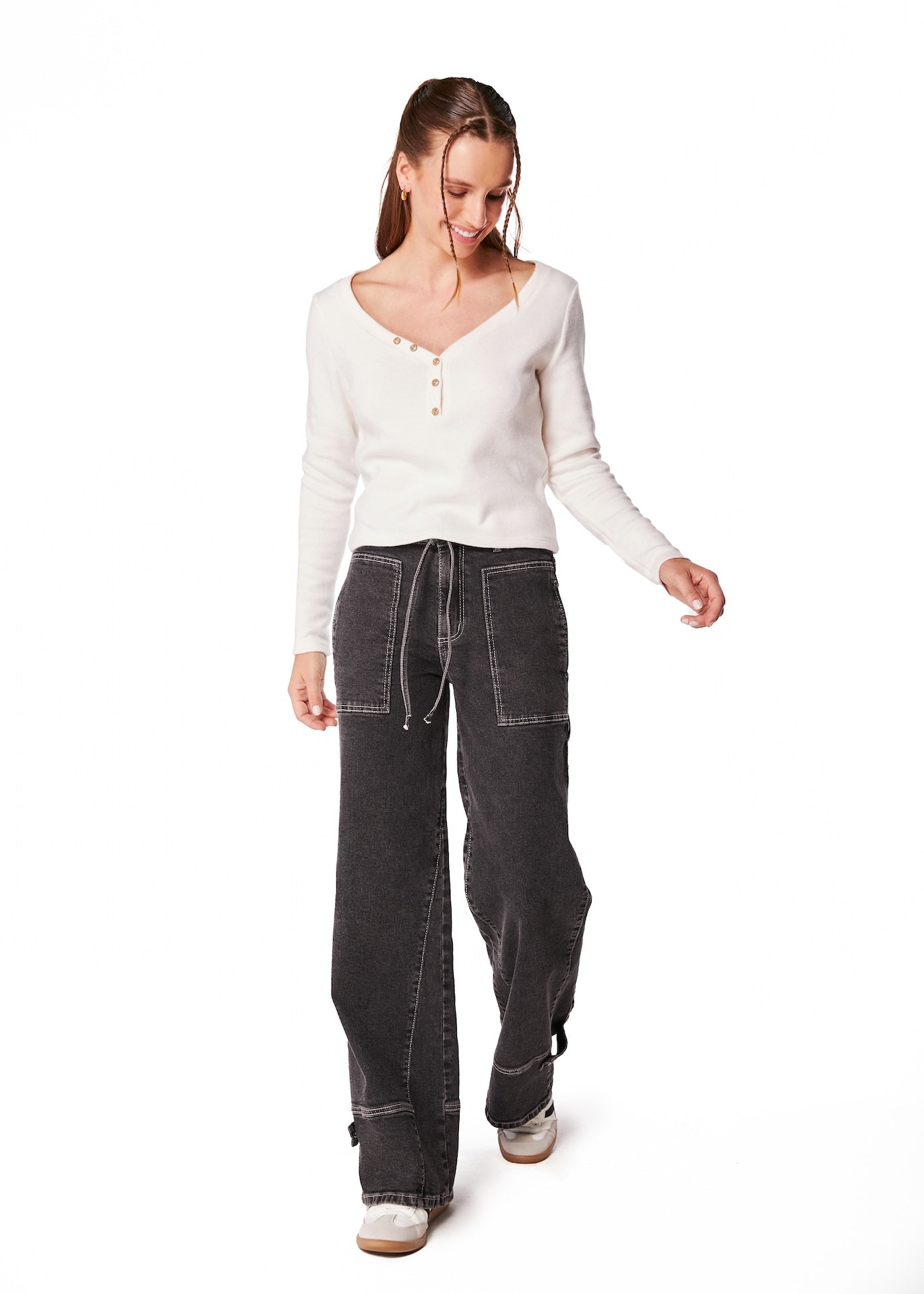SWEATER NIXI REGULAR BOTONES ESCOTE