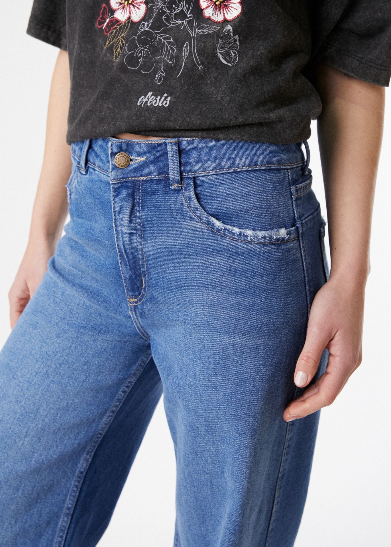 JEANS SELENA PALAZZO PINZA EN TRASERO AZUL EFESIS