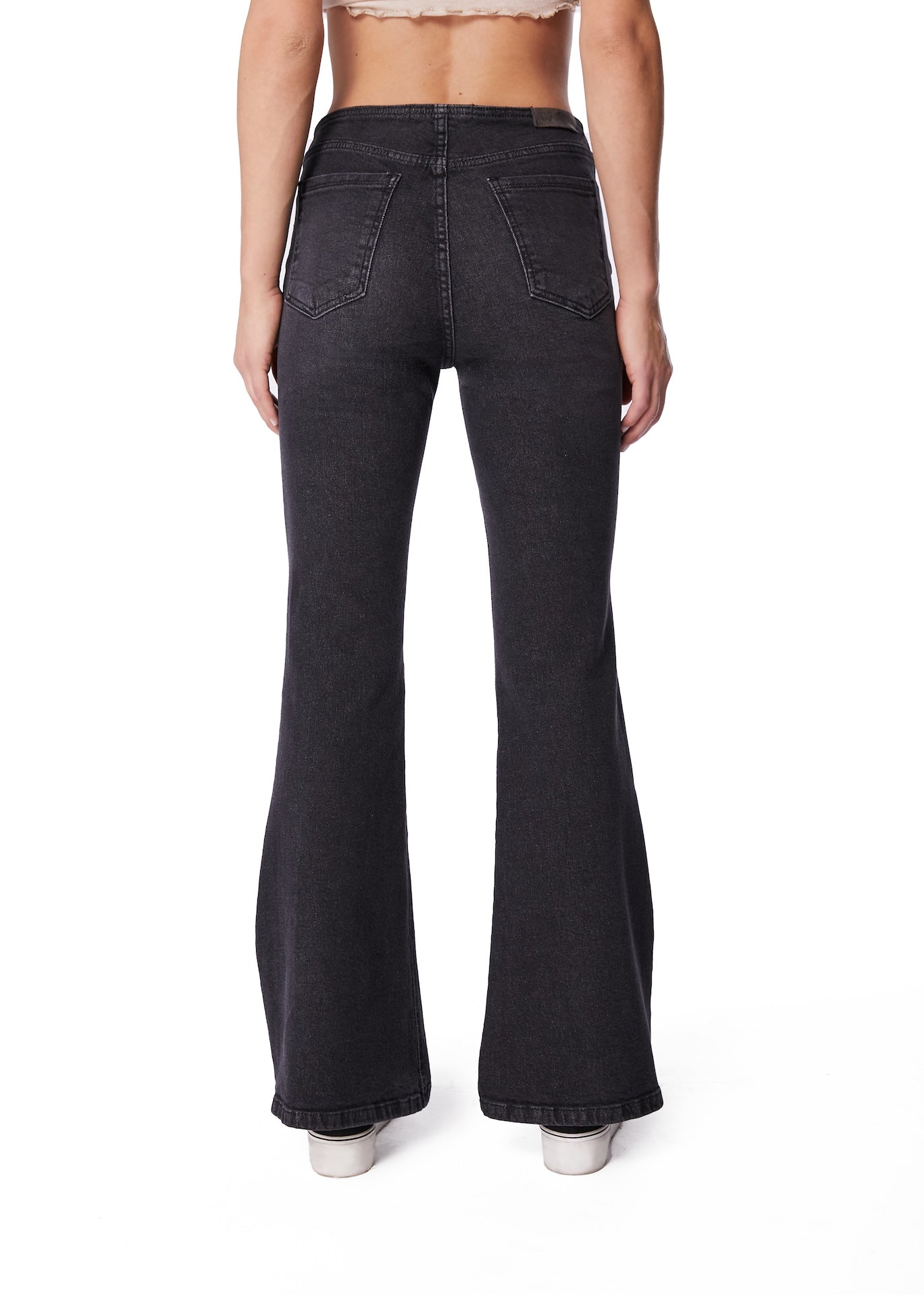 JEANS PRUNY FLARE S/ PRETINA