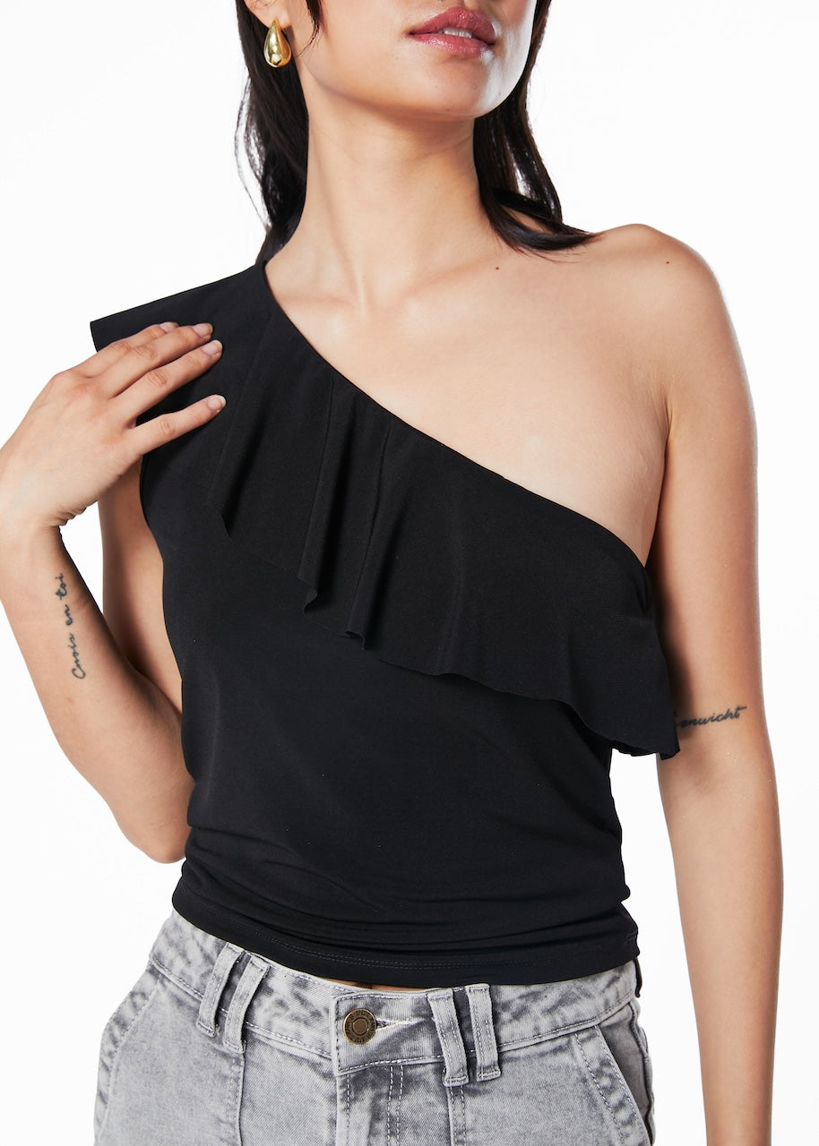 Polera Ses Regular Escote Asimétrico C/Vuelo Negro Efesis