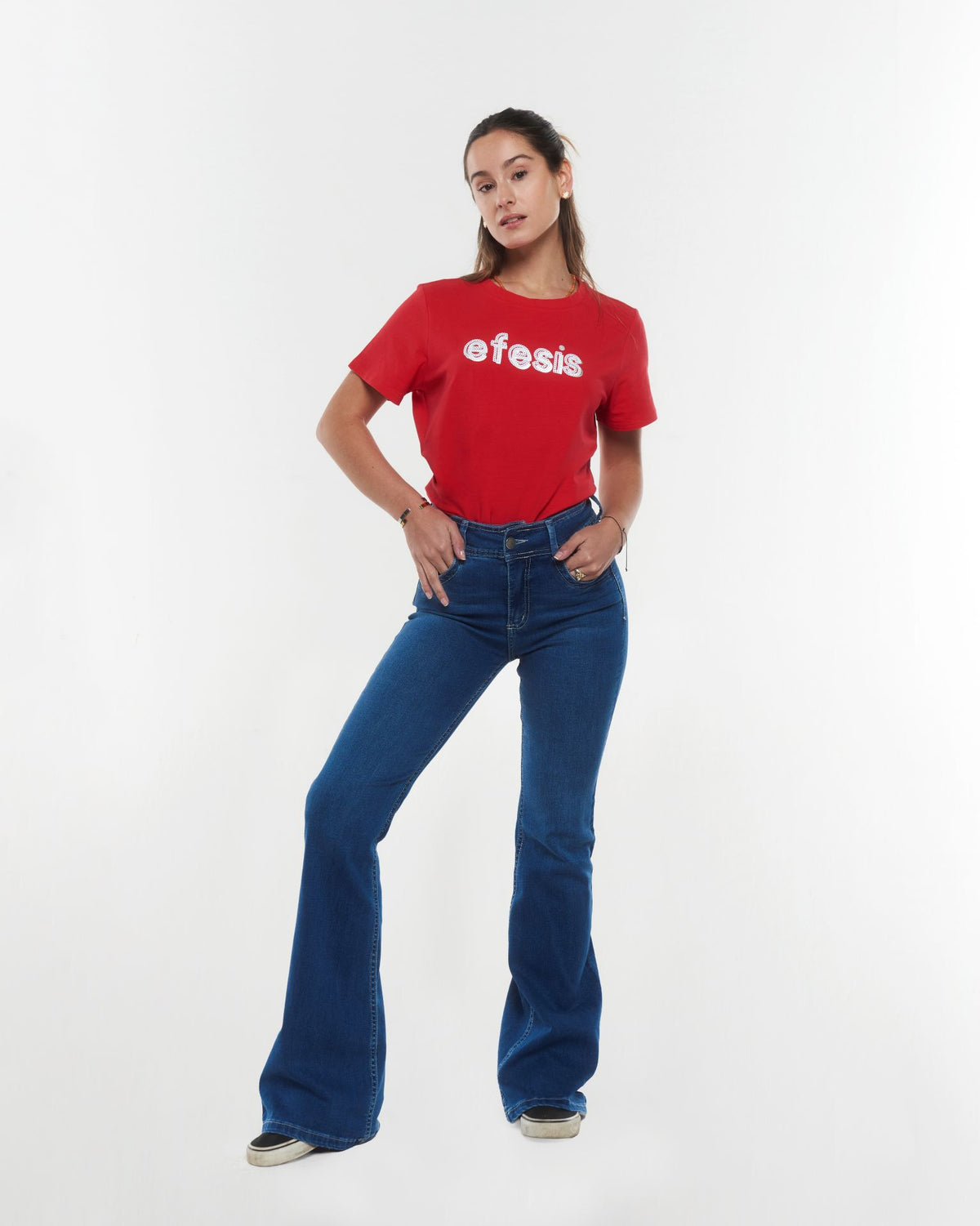 JEANS CELESTE FLARE RELOJERO C/ TAPETA AZUL EFESIS