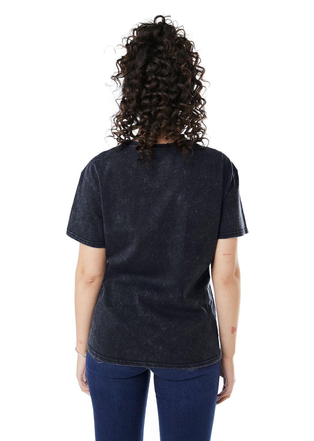 Polera Iker Regular Estampada Negro Efesis