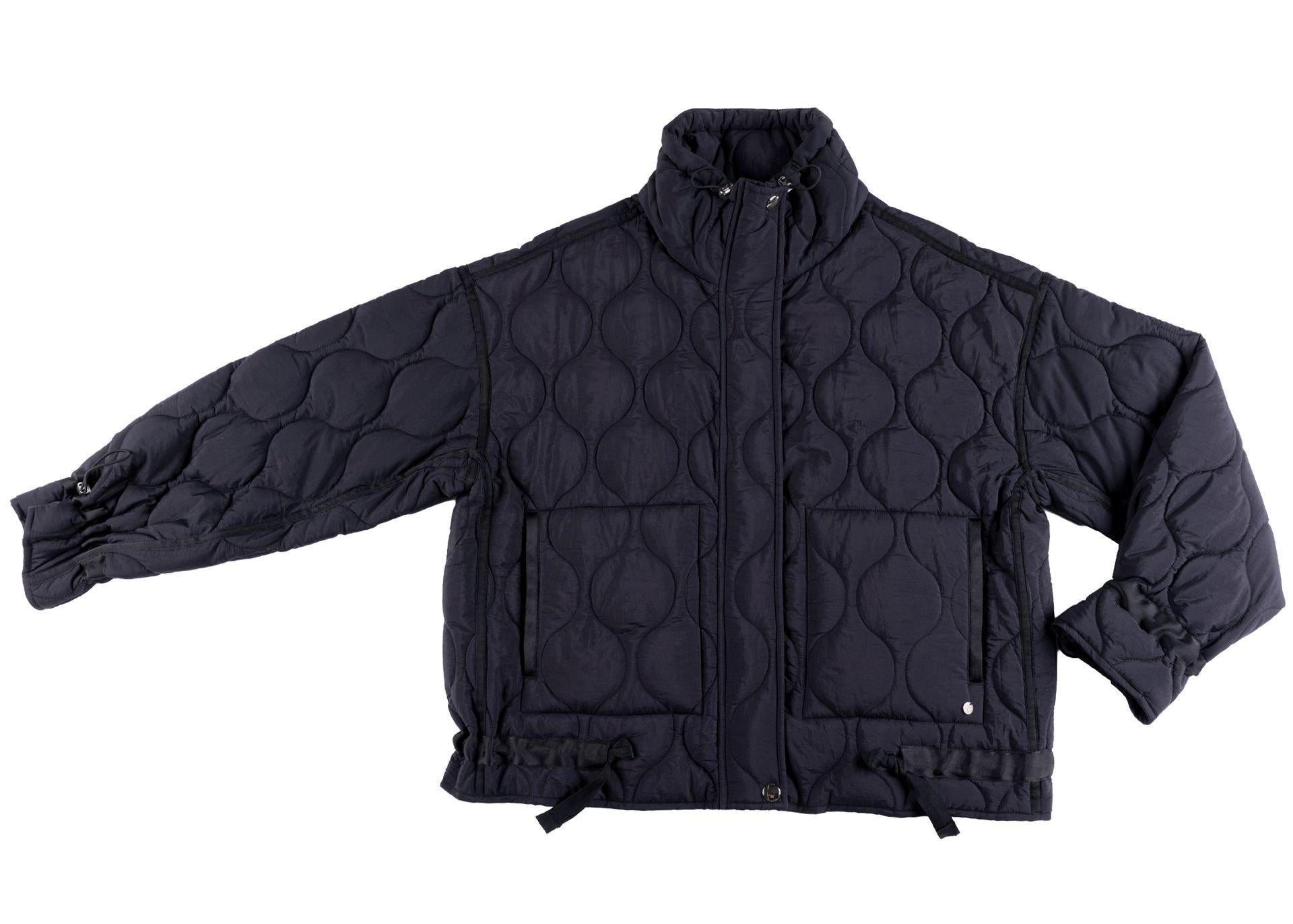 Parka Aina Regular Acolchada y Recogido Negro Efesis
