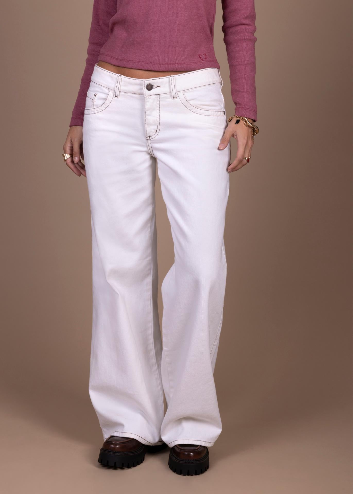 Pantalón Puff Wide Bolsillo con Estrellas Color Crudo Efesis