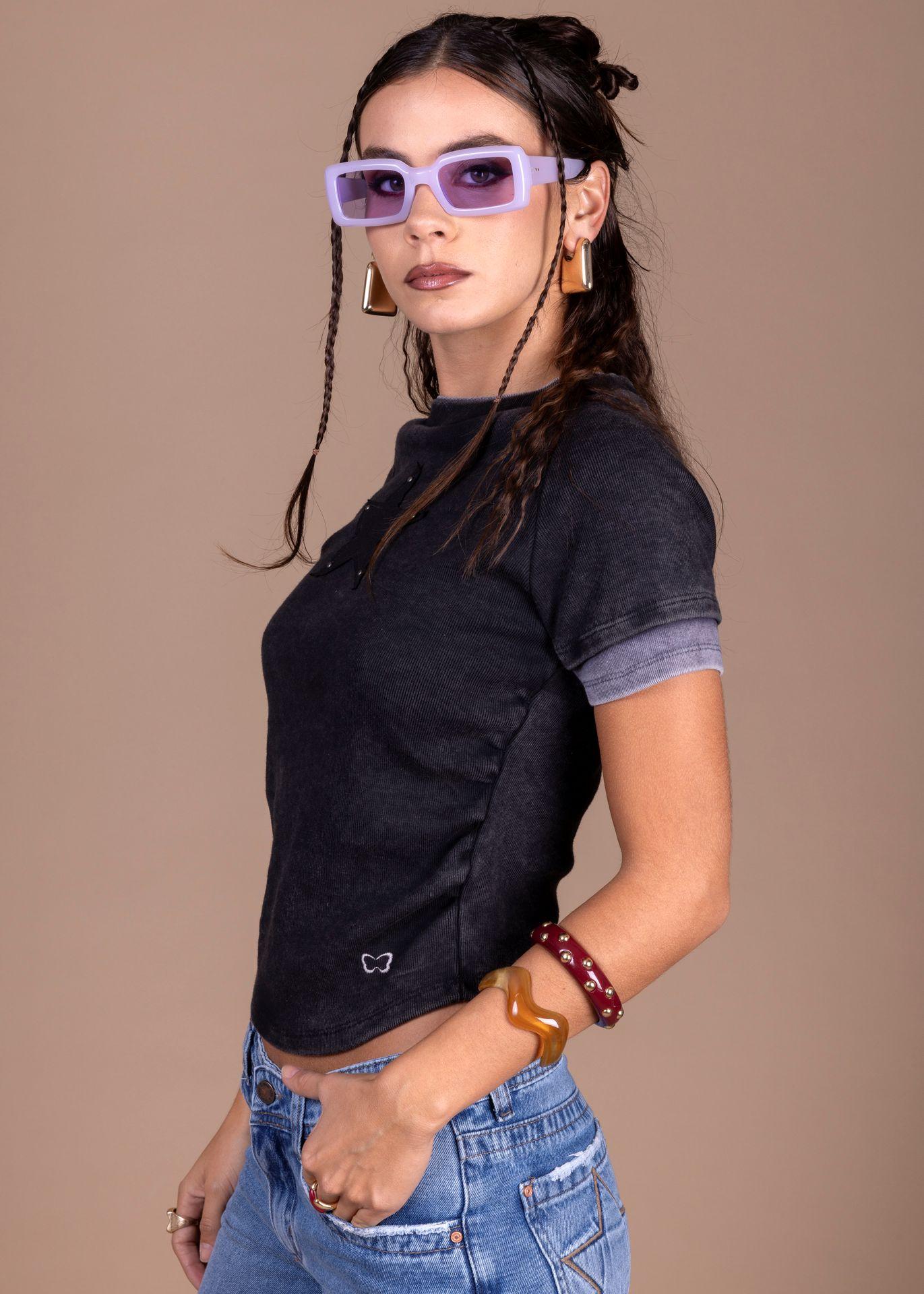 Polera Malta Baby Tee Doble Grafito Efesis