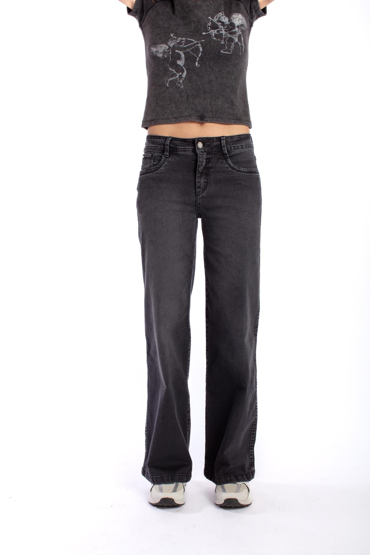 JEANS ANGEL WIDE BORDADO ALAS BOL TRASERO NEGRO EFESIS