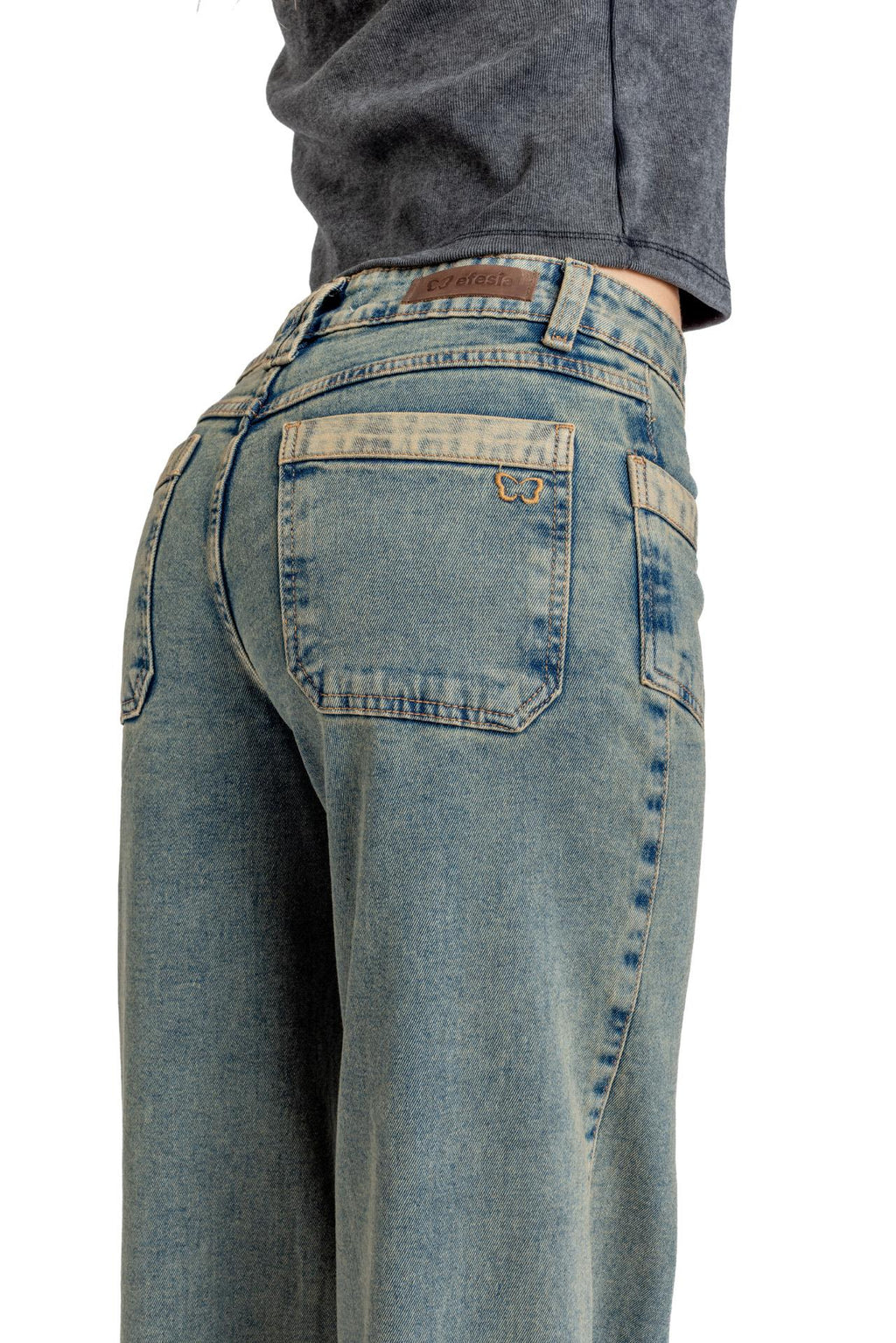 JEANS KARUN WIDE SOBRETEÑIDO BOLSILLO PARCHE AZUL EFESIS