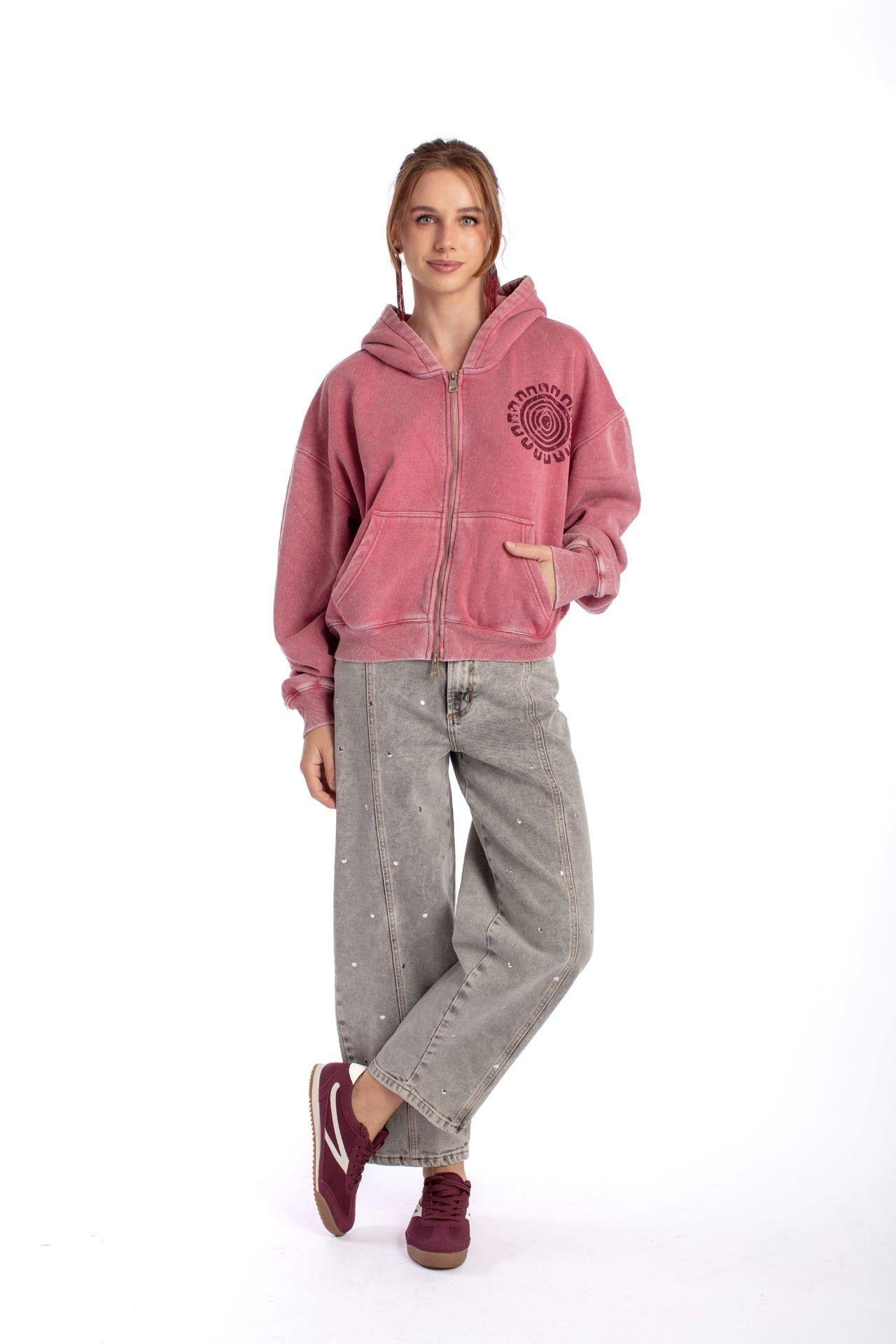 POLERON ZIPER OVERSIZE GRAVILLADO Y ESTAMPADO BURDEO EFESIS
