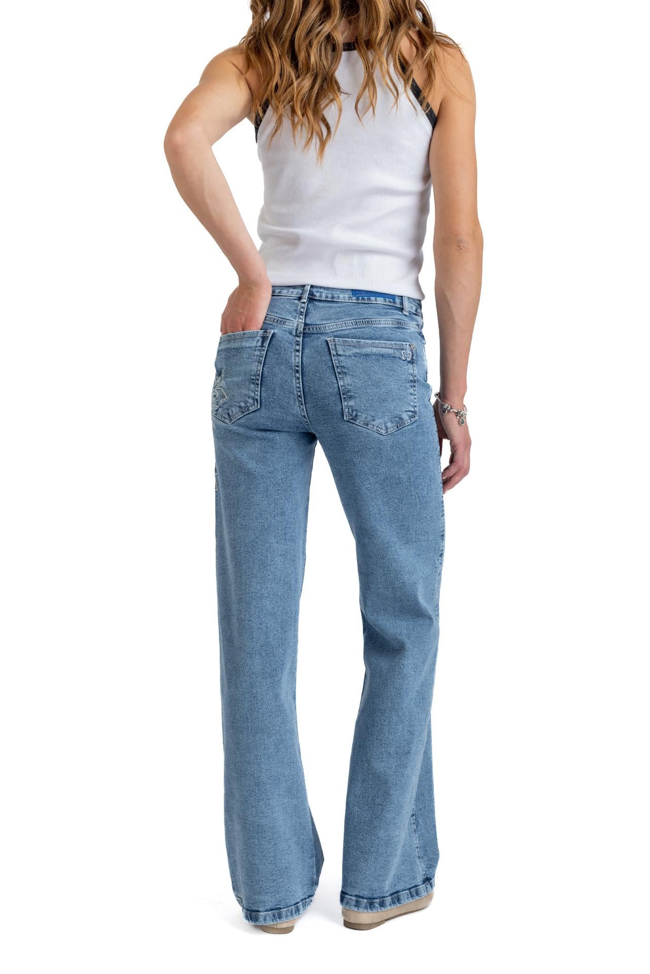 JEANS ACIANO WIDE BORDADO COSTADO AZUL EFESIS