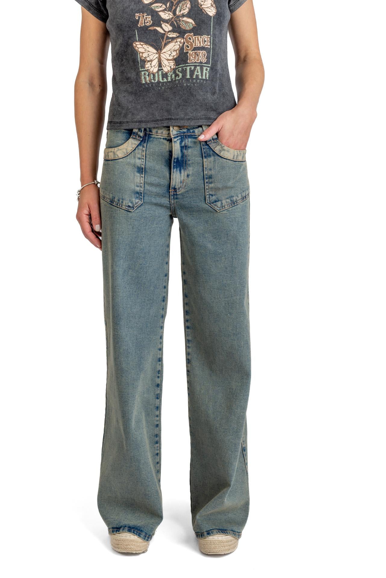 JEANS KARUN WIDE SOBRETEÑIDO BOLSILLO PARCHE AZUL EFESIS