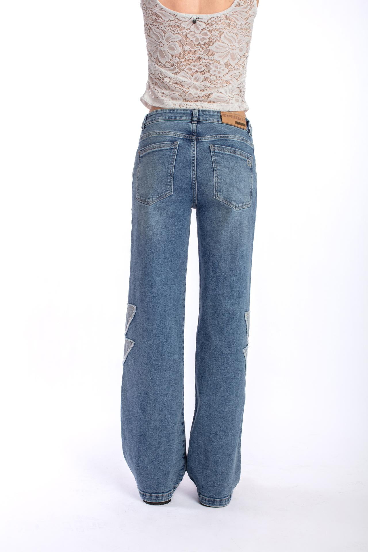 JEANS CHER WIDE PARCHE RAYOS REVEZ TELA AZUL EFESIS