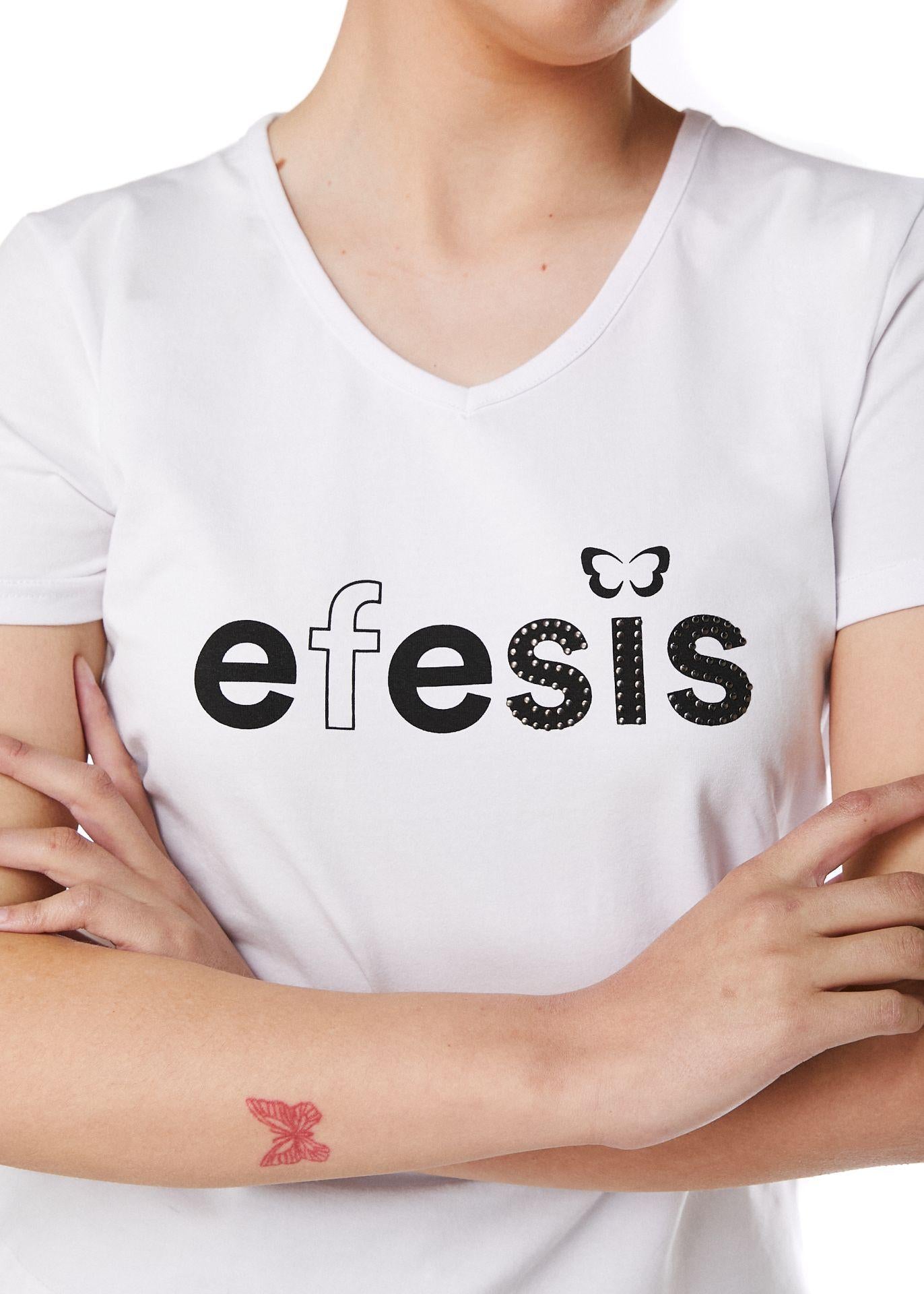 POLERA SARAI REGULAR ESTAMPADO Y TACHAS BLANCO EFESIS