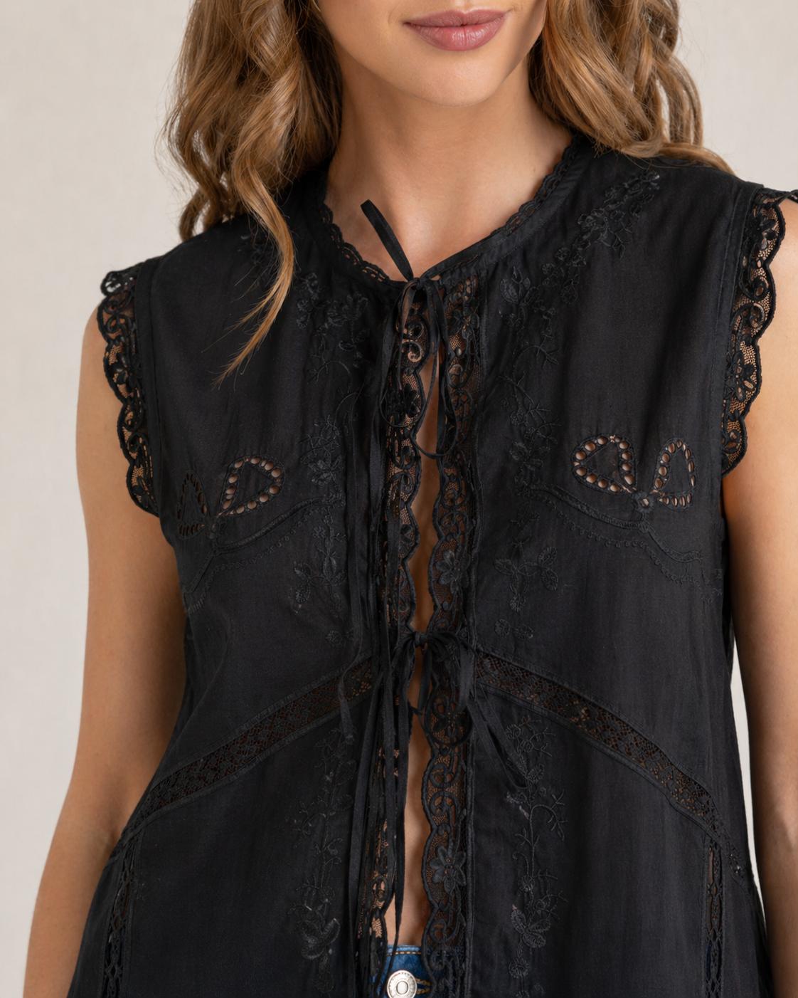 BLUSA LOREIN BRODERIE AMARRAS NEGRO EFESIS