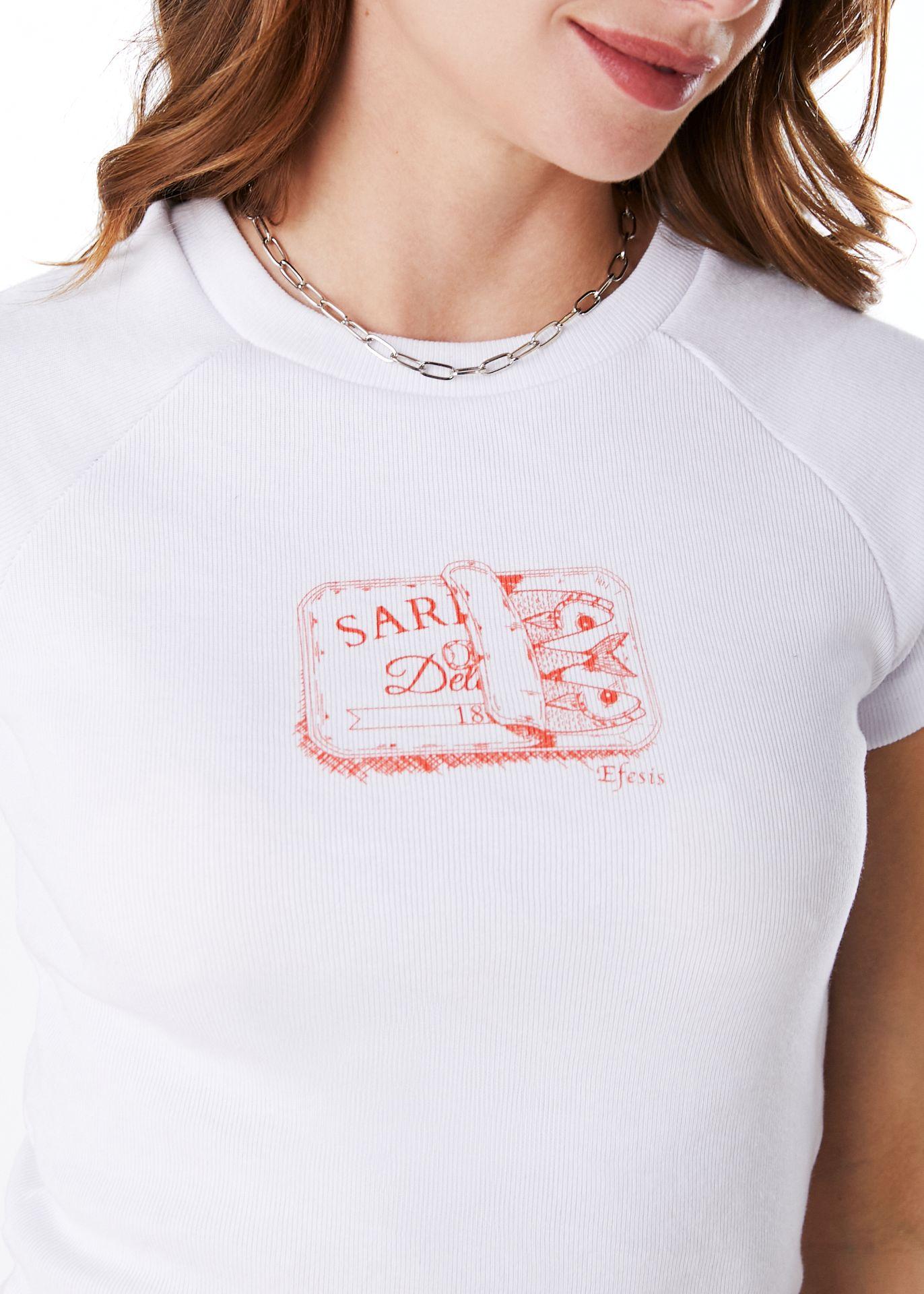 POLERA MILLER BABY TEE ESTAMPADA BLANCO EFESIS