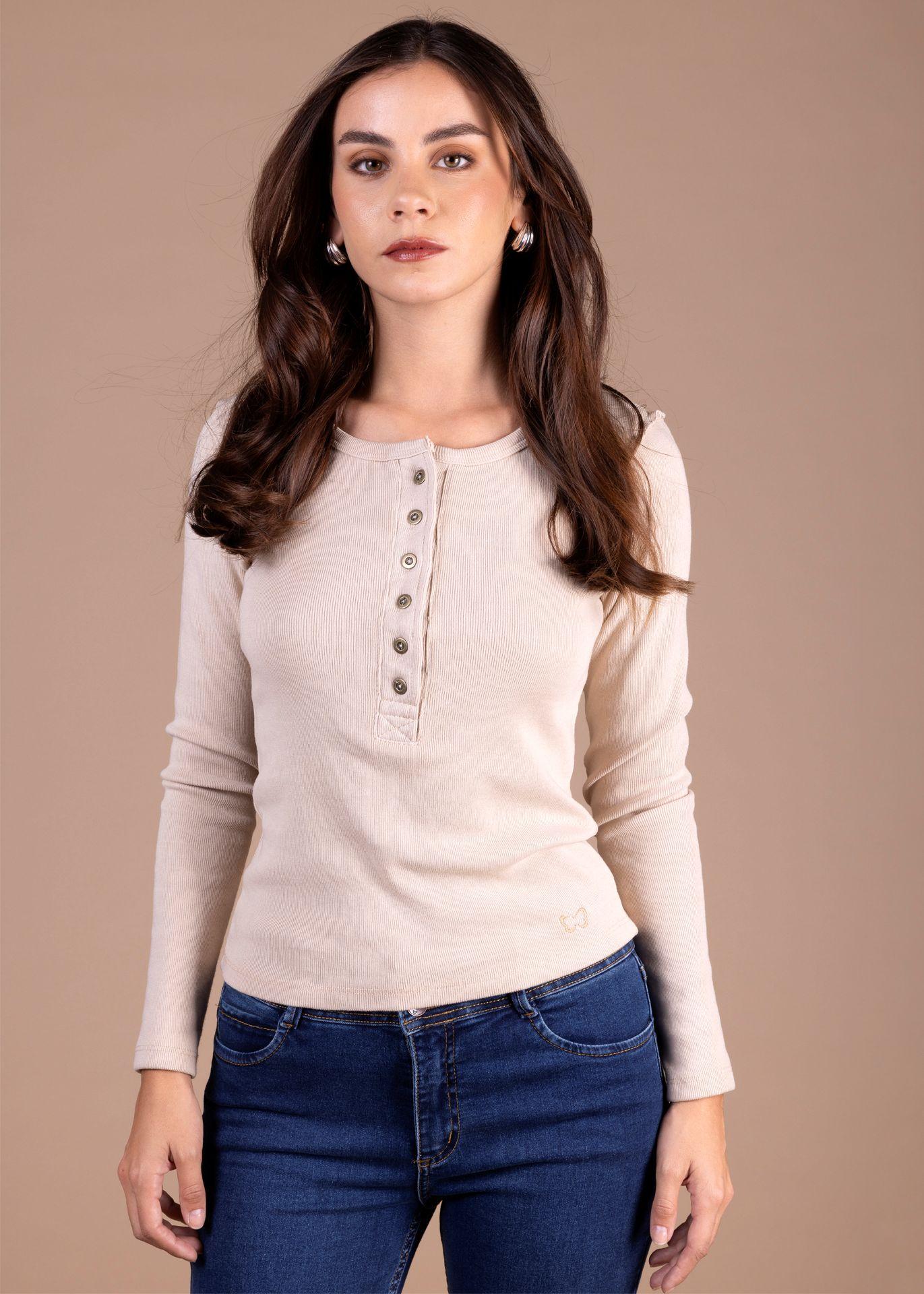 Polera Coral Regular Botonera Delantera Beige Efesis