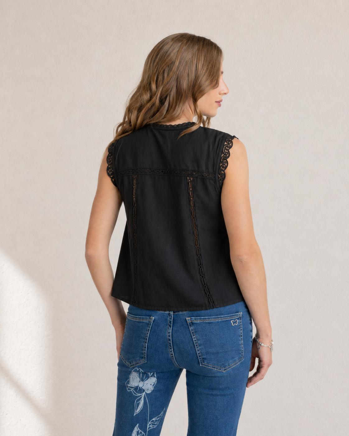 BLUSA LOREIN BRODERIE AMARRAS NEGRO EFESIS