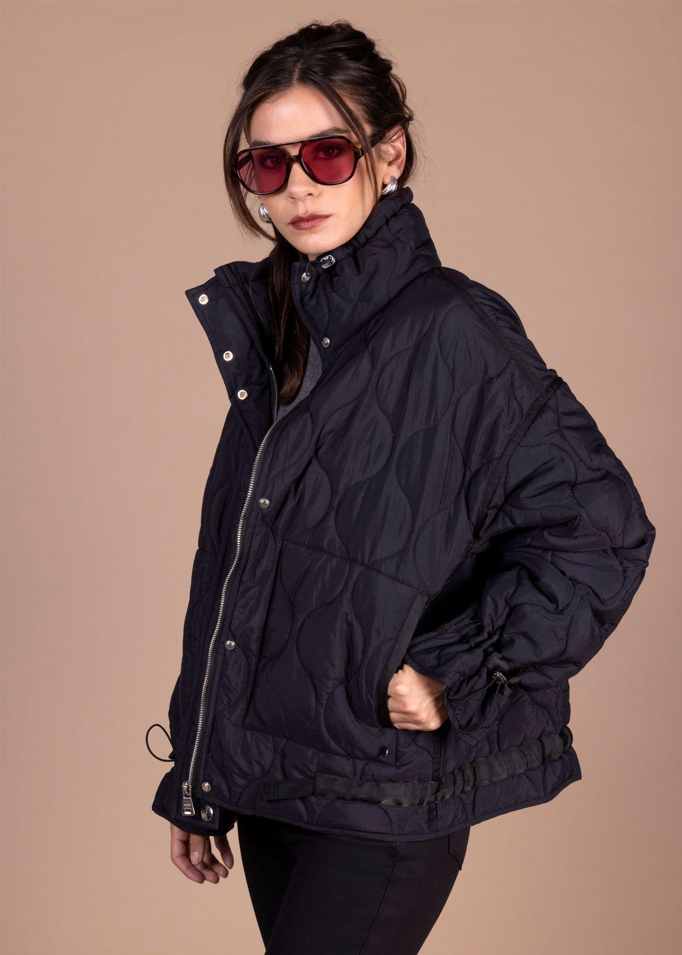 Parka Aina Regular Acolchada y Recogido Negro Efesis