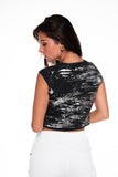 Polera Brest Crop Gravillada y Estampada Negro Efesis